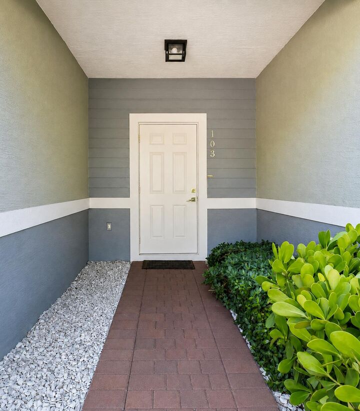 Property Photo:  1030 Crystal Way 103  FL 33444 