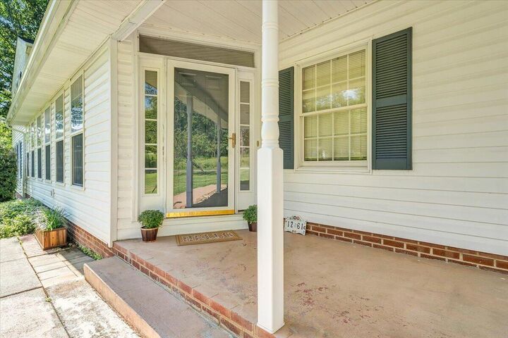 Property Photo:  1261 Mountain Pass Rd  VA 24064 