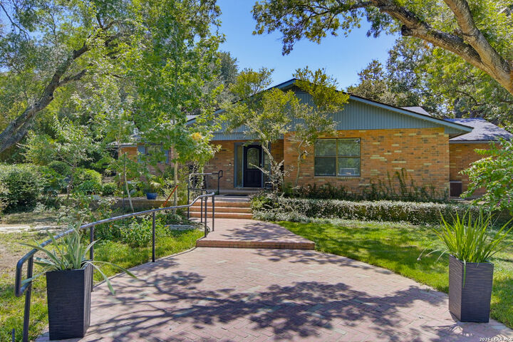 Property Photo:  1223 Old Homestead  TX 78155 