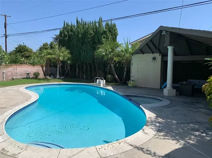 Property Photo:  10312 Pomering  CA 90241 