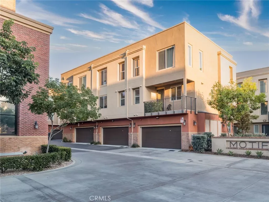Property Photo:  422 W Route 66 47  CA 91740 
