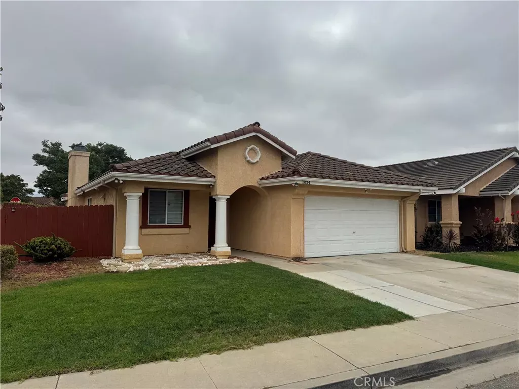 Property Photo:  1834 Duke  CA 93454 