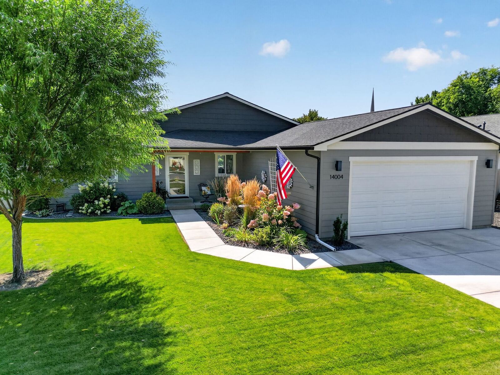 Property Photo:  14004 E Sanson Ave  WA 99216 