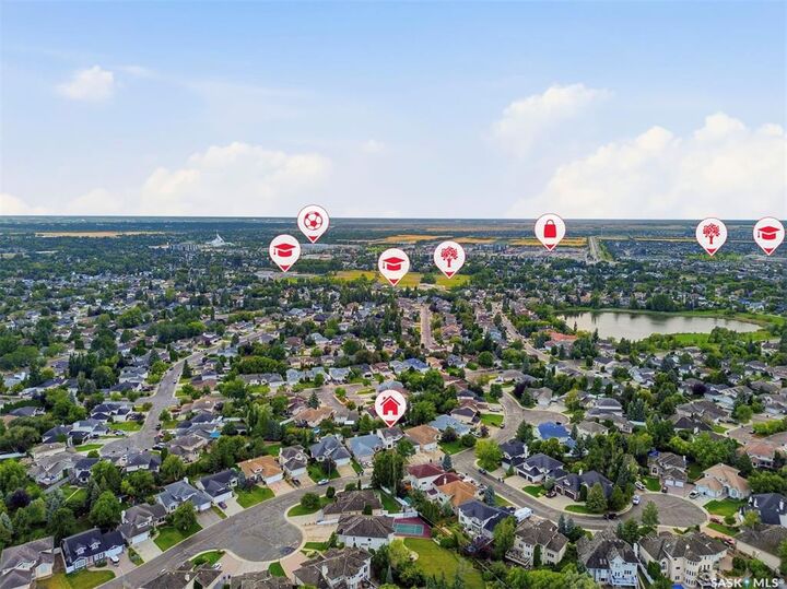 Property Photo:  310 Chotem Crescent  SK S7N 4M3 
