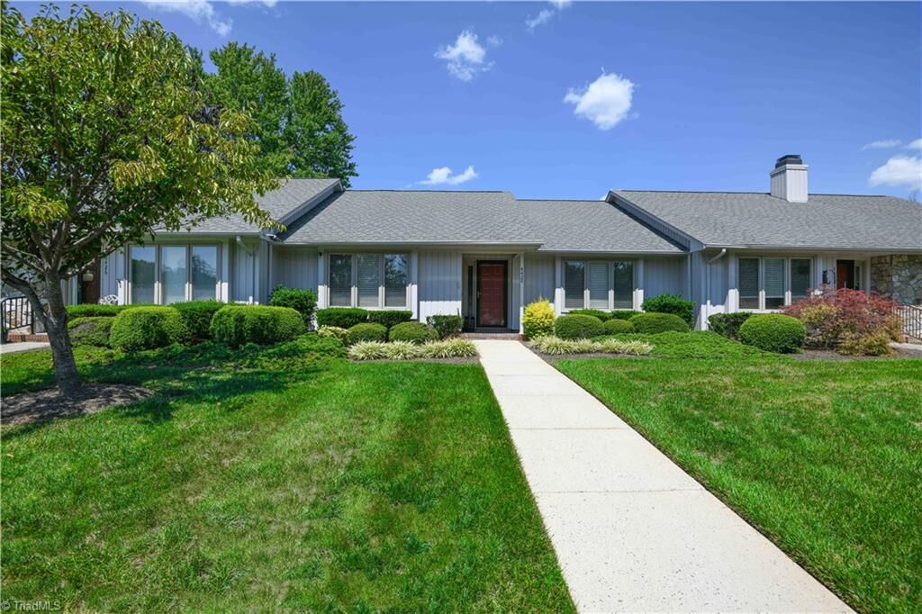Property Photo: 4424 Cove Cay Lane NC 27410