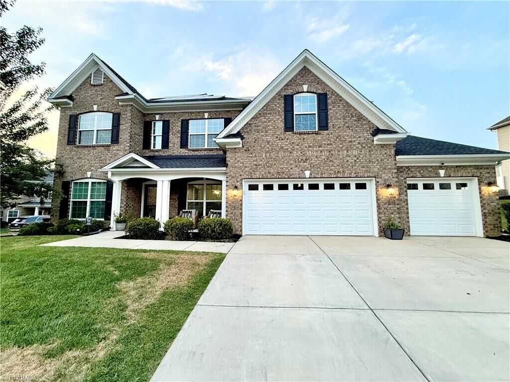 Property Photo: 6605 Jockey Club Drive NC 27377