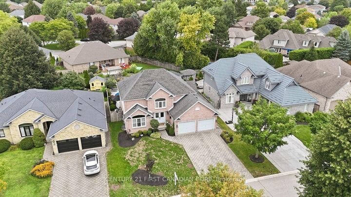 Property Photo: 66 Cobblestone Street ON N5Y 5M5