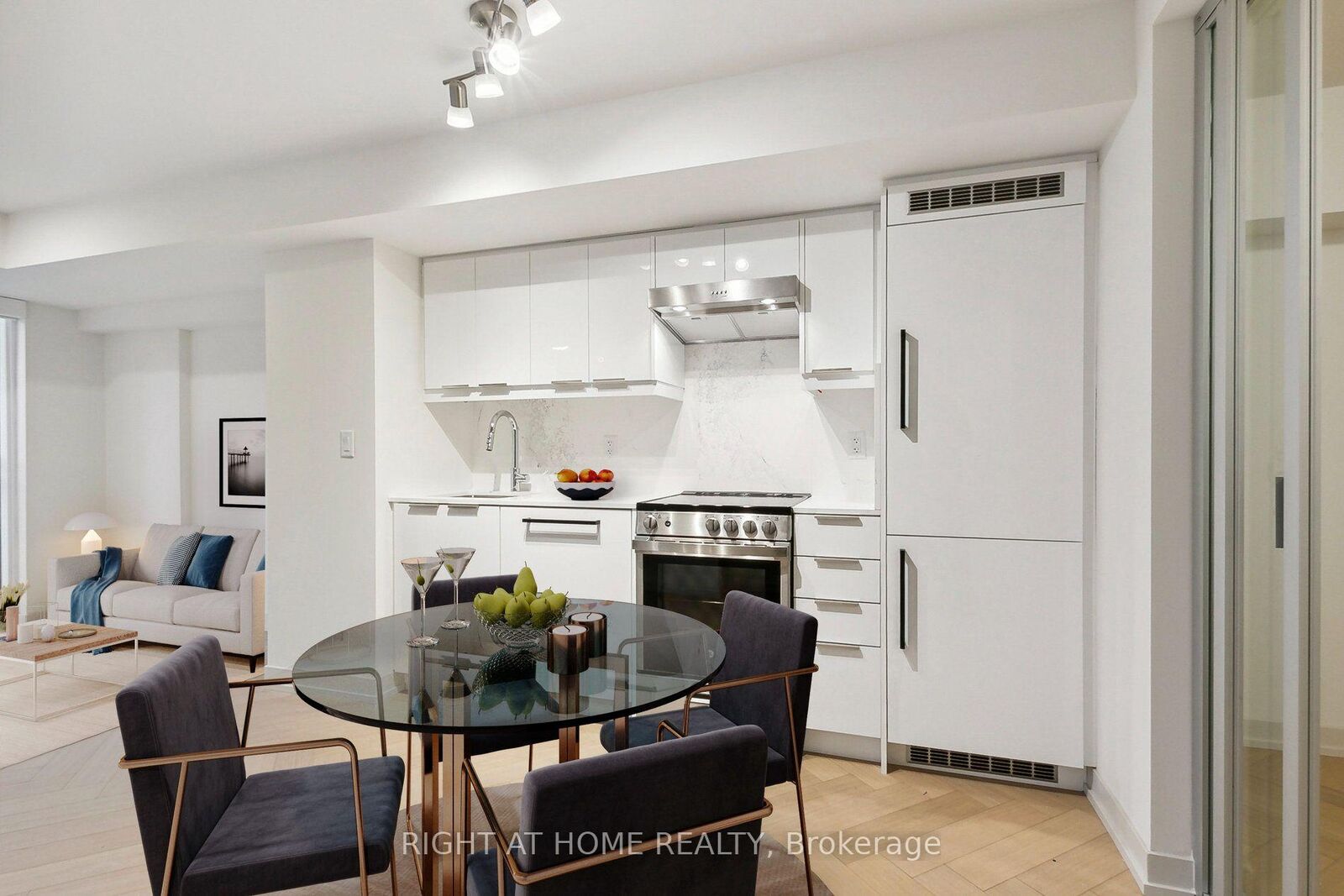 Property Photo: 90 Glen Everest Road 114 ON M4W 2V6