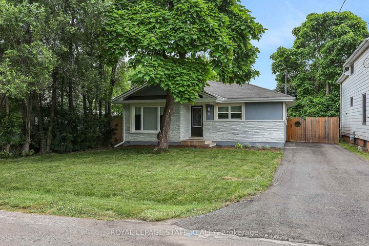 Property Photo:  6 Lincoln Avenue  ON L3M 1Y4 