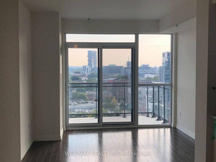 460 Adelaide Street E 1527 — photo 1