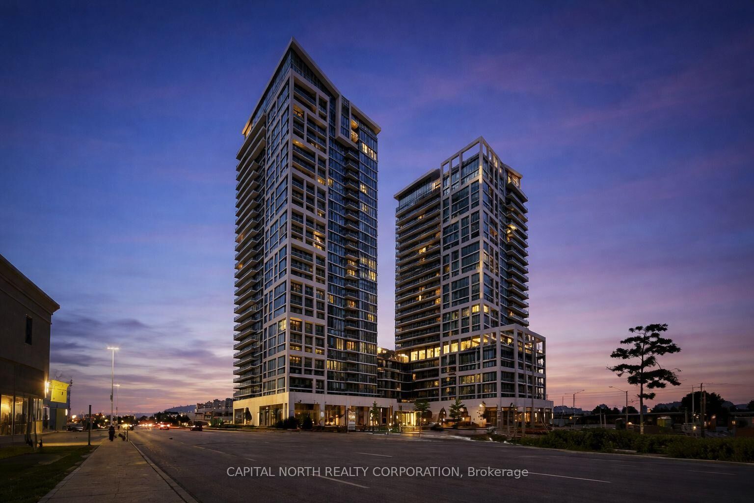 Property Photo:  9000 Jane Street 1609  ON L4K 0M6 
