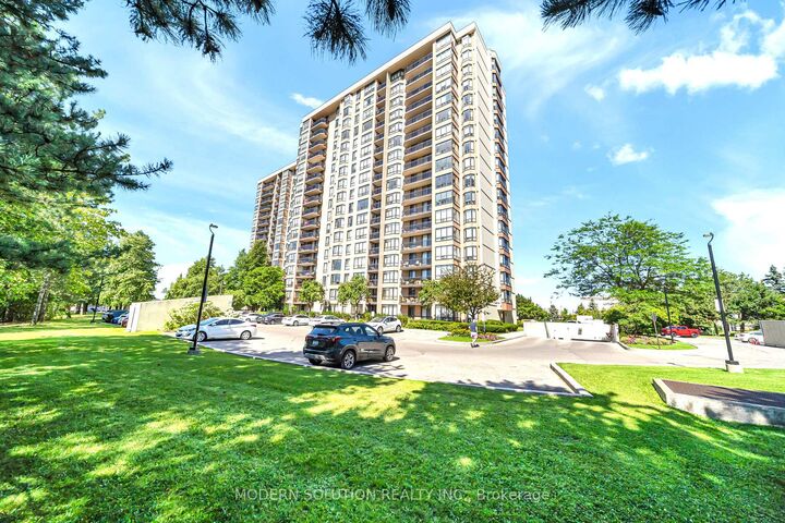 20 Cherrytree Drive 501 — photo 1