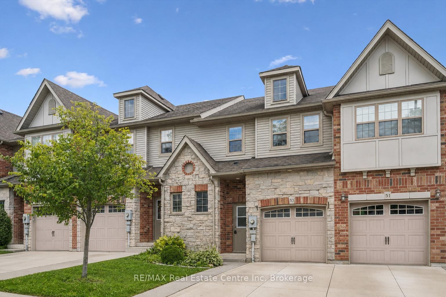 Property Photo:  53 Washburn Drive  ON N1E 0B2 
