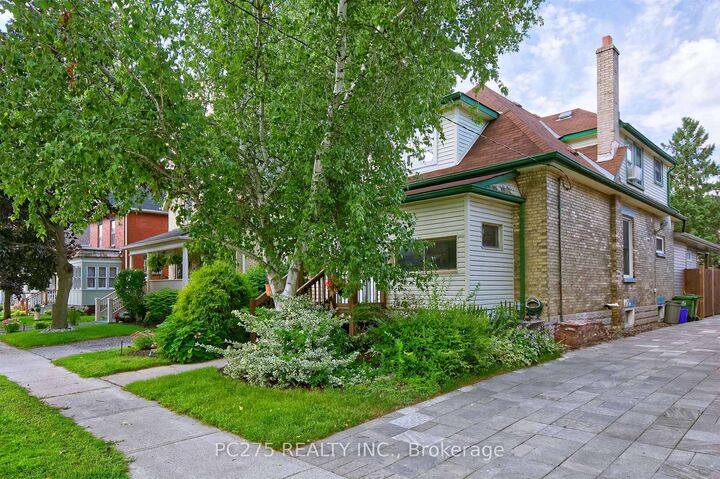 Property Photo: 20 Maple Street ON N5R 1Y9