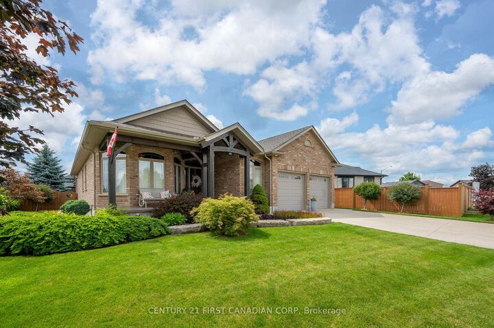 Property Photo: 286 Dufferin Street ON N0L 1B0