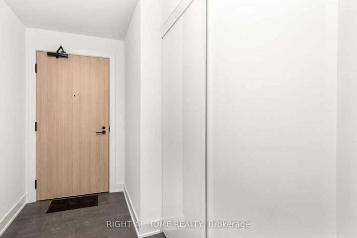 Property Photo:  35 Mercer Street 3412  ON M5V 0V1 