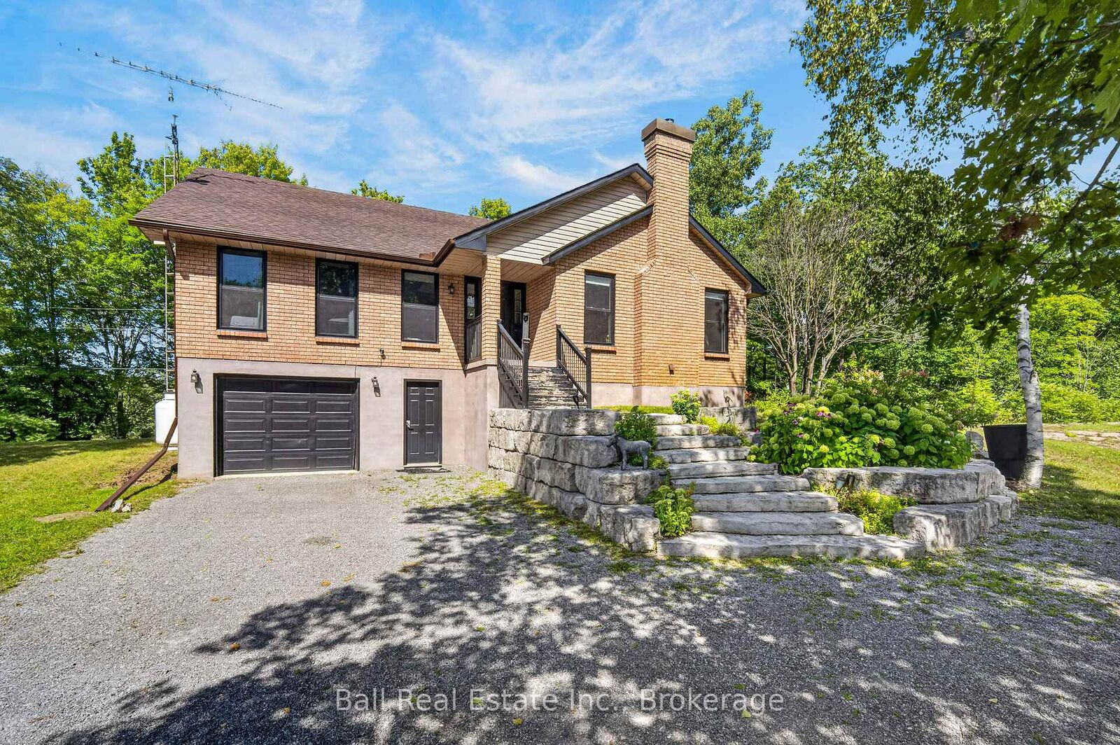 Property Photo: 2331 Lakeside Drive ON K0L 2H0