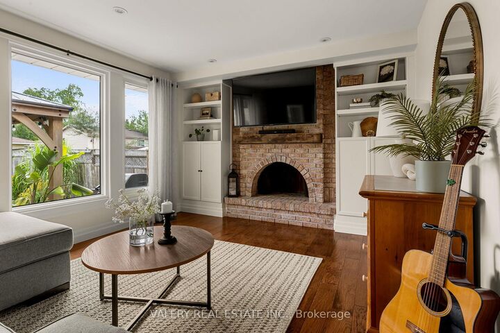 Property Photo:  46 Blackwell Drive  ON N2N 1P8 