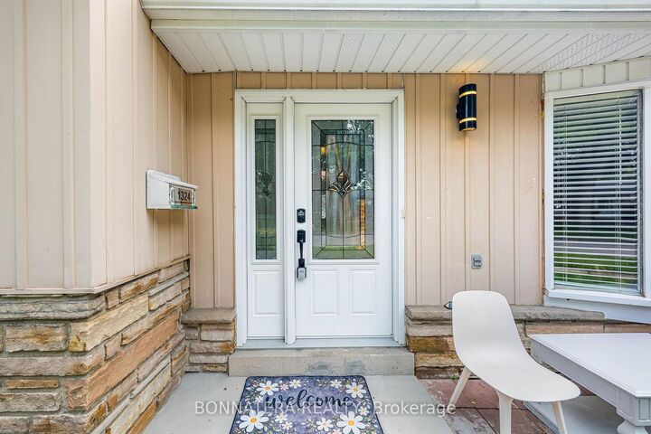 Property Photo: 1324 Aldridge Crescent ON L7M 1J1