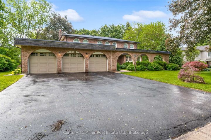 1482 Caulder Drive — photo 1