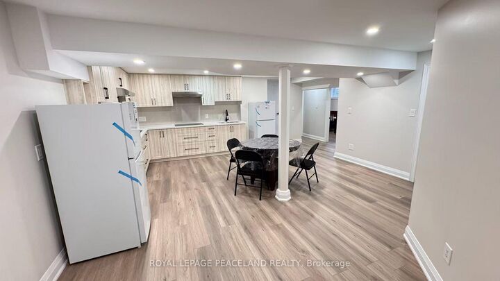 Property Photo:  4470 Marshdale Court Lower  ON L5M 4E9 