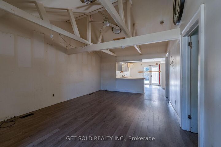 Property Photo: 12 Vimy Street ON L7J 1S1