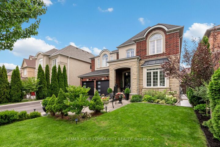 Property Photo: 176 Tigertail Crescent ON L3Z 0M4