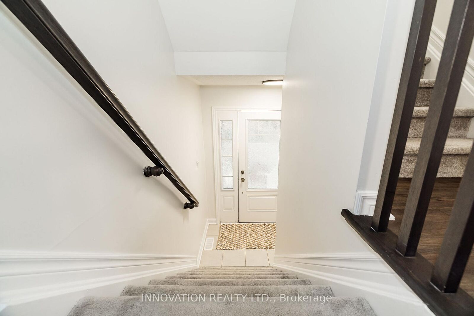 Property Photo: 112 Gelderland Private ON K2V 0H8