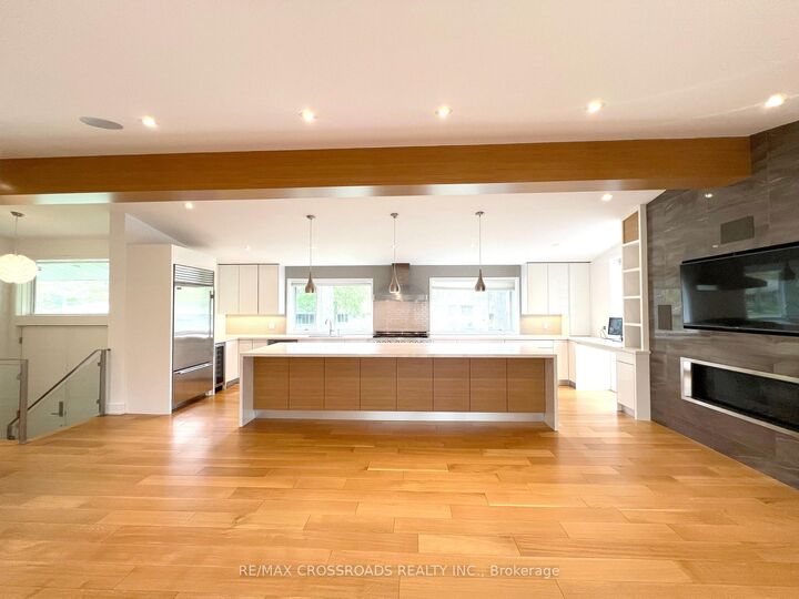 Property Photo: 1532 Merrow Road ON L5J 3C5