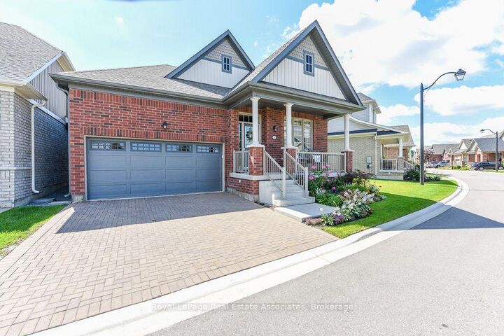 4 Abelia Street — photo 1