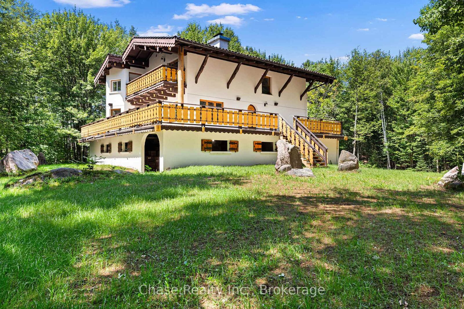 Property Photo: 878 Deer Lake Rd Road ON P0B 1L0