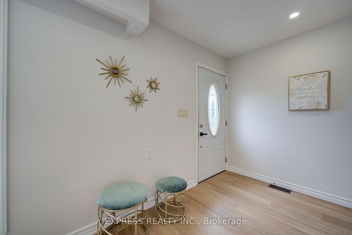 Photo de la propriété:  1162 Somerville Street  ON L1G 4K5 