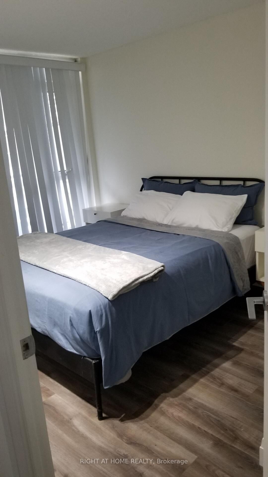 Property Photo:  151 Dan Leckie Way 549  ON M5V 4B2 