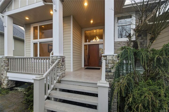 Property Photo: 1245 Rockhampton Close BC V9B 6X4