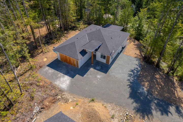 8423 Sander Dr — photo 1