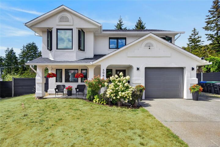 Property Photo: 506 Hobson Pl BC V9N 8W5