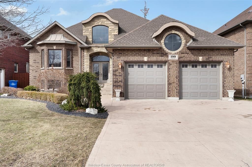Property Photo: 199 Ellison ON N8H 0A2