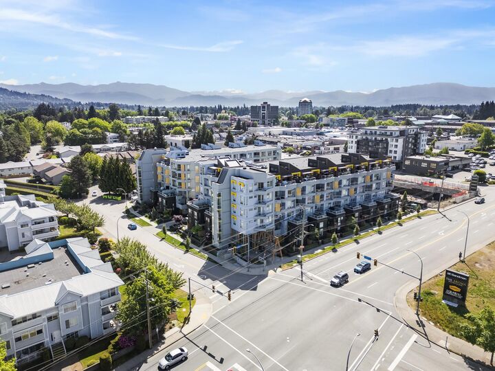 Property Photo:  32828 Landeau Place 610  BC V2S 6S6 