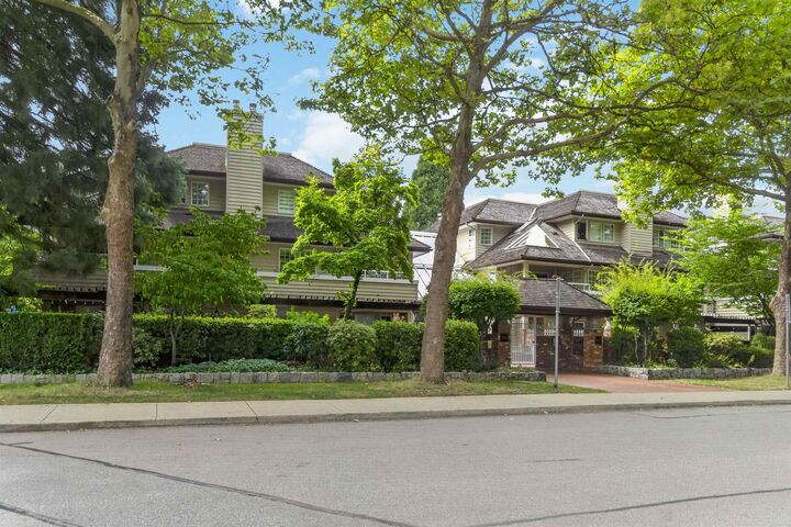 Photo de la propriété: 3441 Curle Avenue 102 BC V5G 4P4