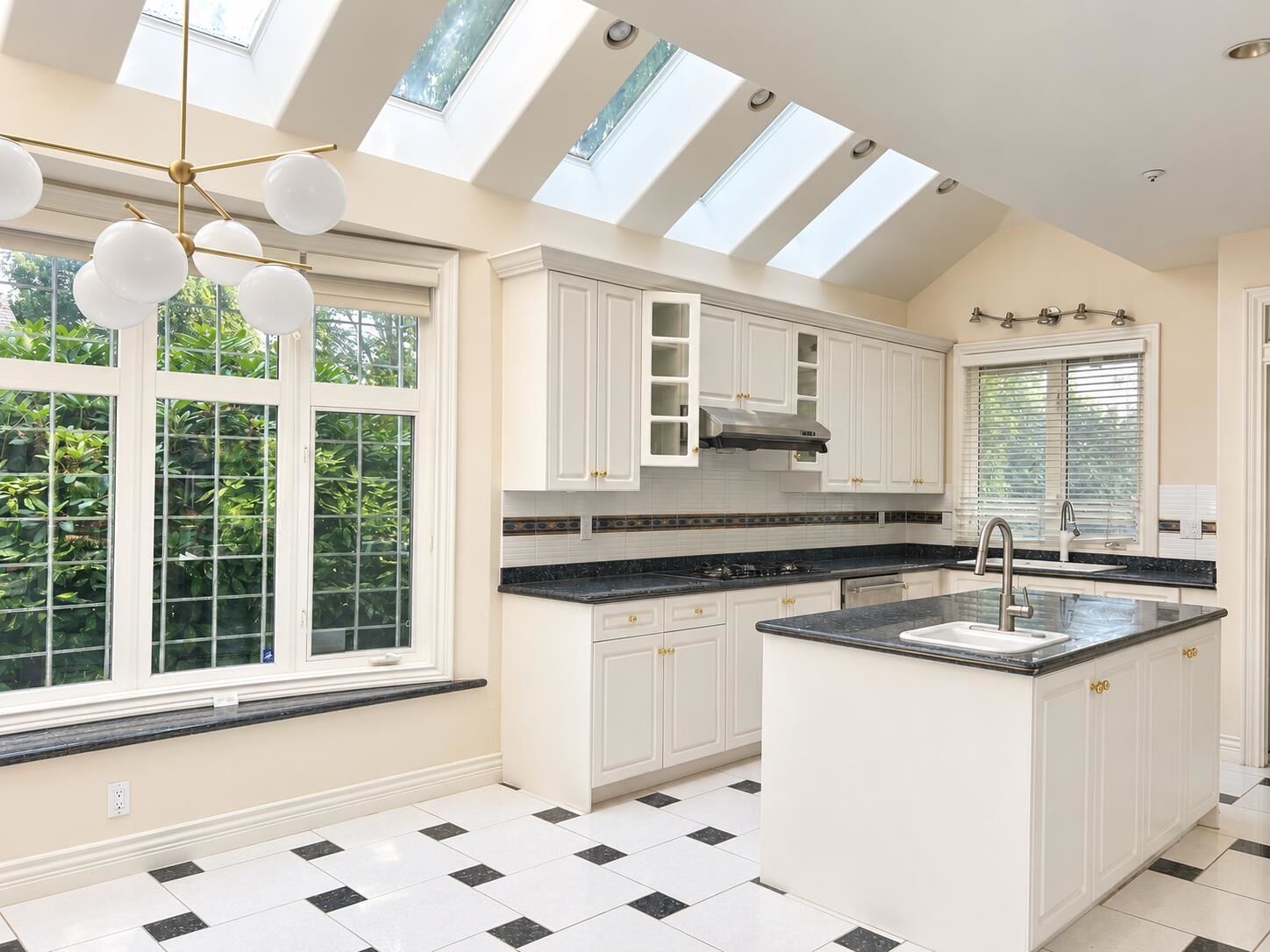 Property Photo:  7288 Wiltshire Street  BC V6P 5H5 