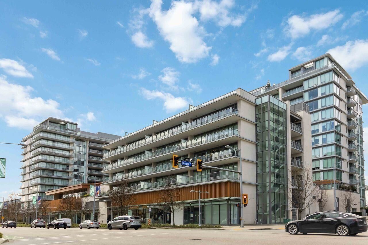 Property Photo: 6699 River Road 401 BC V7C 0E6