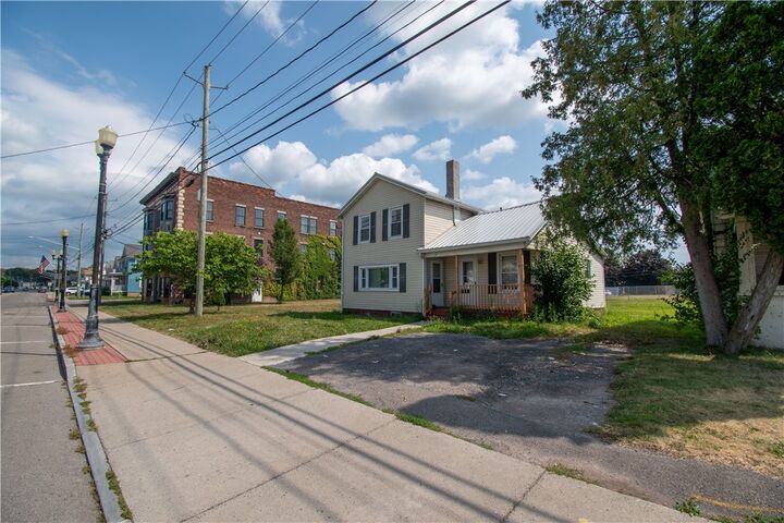 Property Photo: 195 Exchange St NY 14456