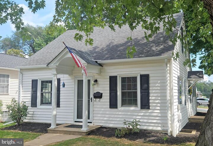 Property Photo:  1414 S Braddock Street  VA 22601 