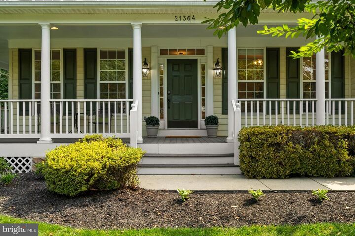 Property Photo:  21364 Scara Place  VA 20148 