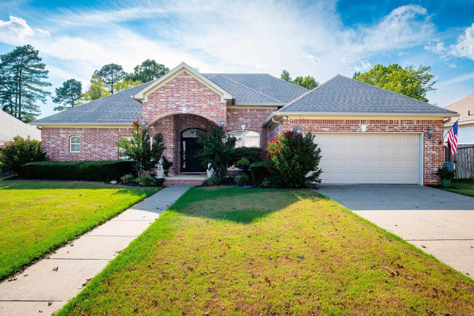 Property Photo:  116 Valderrama Drive  AR 72015 