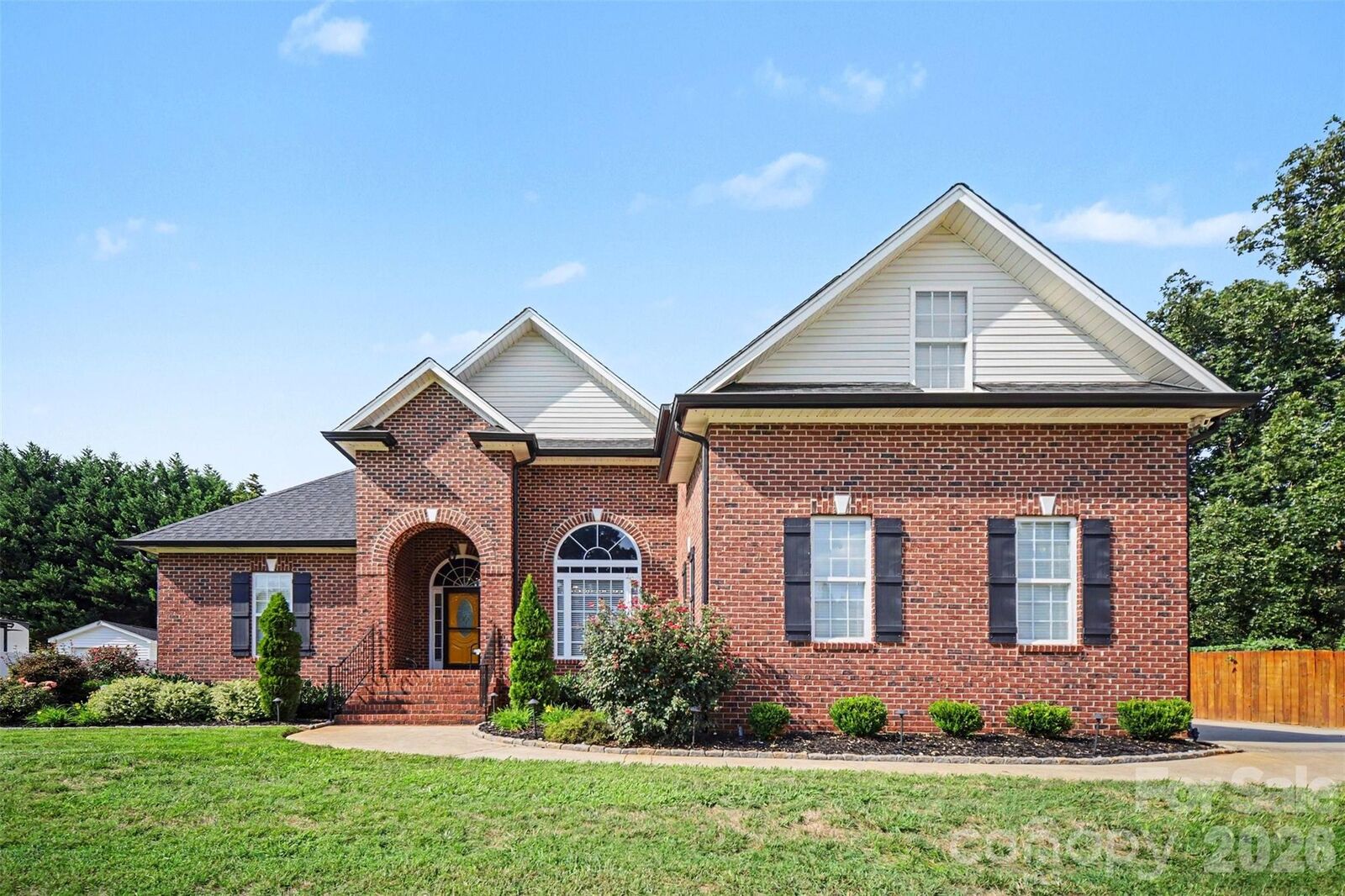 Property Photo:  2013 Buckthorn Court  NC 28056 