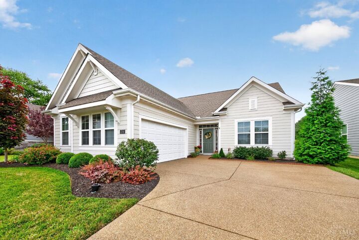 Property Photo: 3781 Fairmount Circle OH 45245