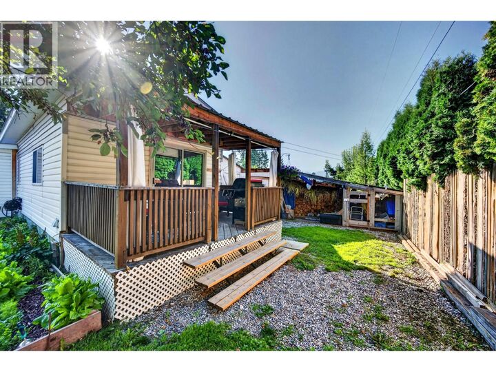 1422 Golden View Road 5 — photo 1