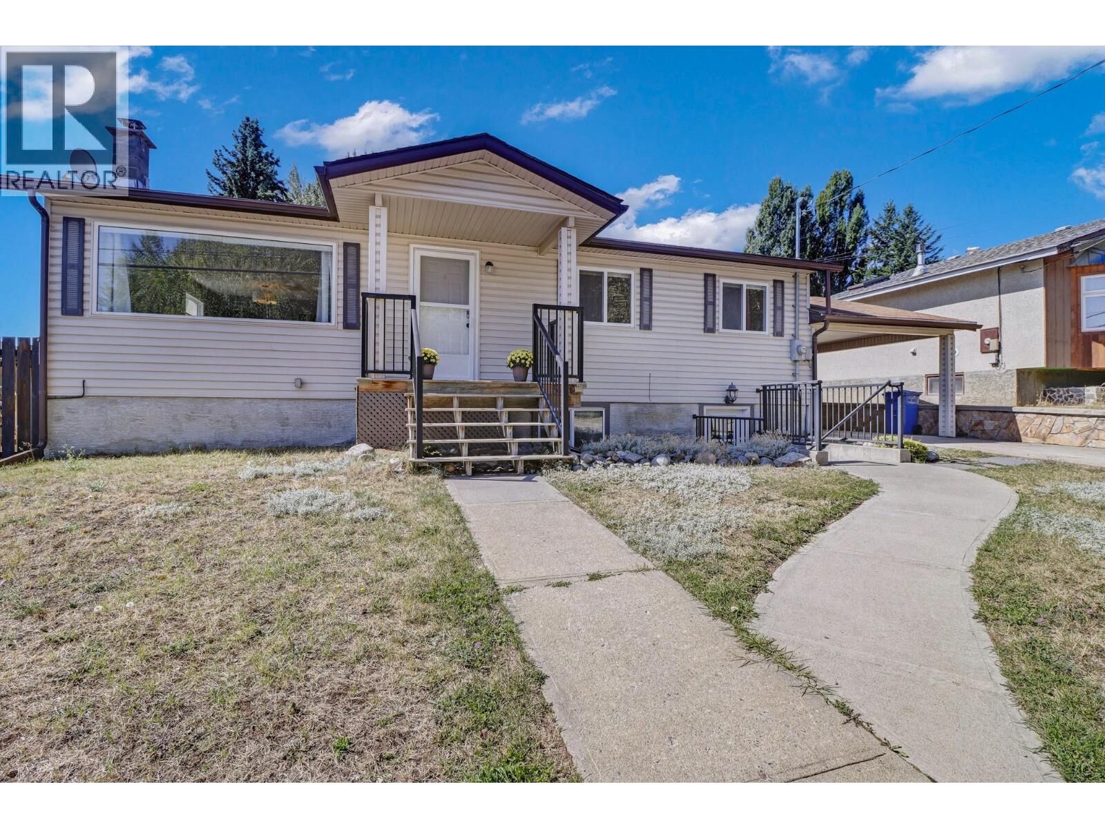 Property Photo:  540 4 Avenue  BC V1A 2R9 