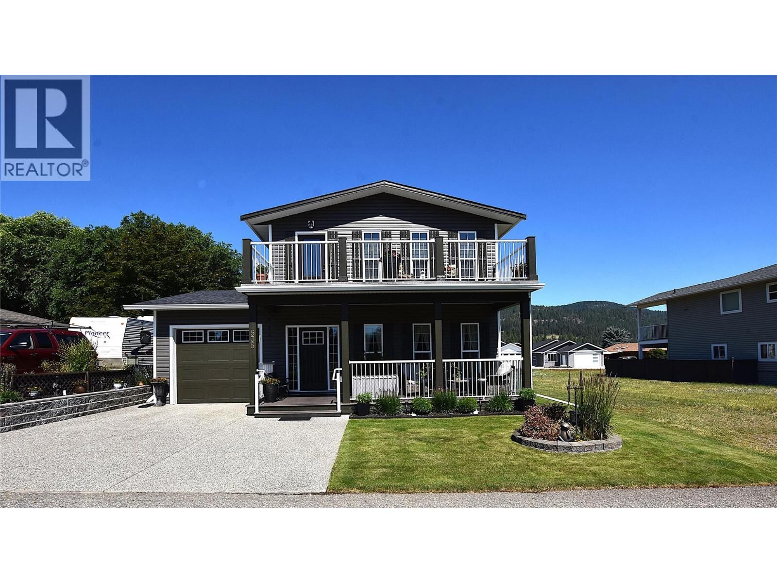 Property Photo:  535 Loon Avenue  BC V1H 2A1 